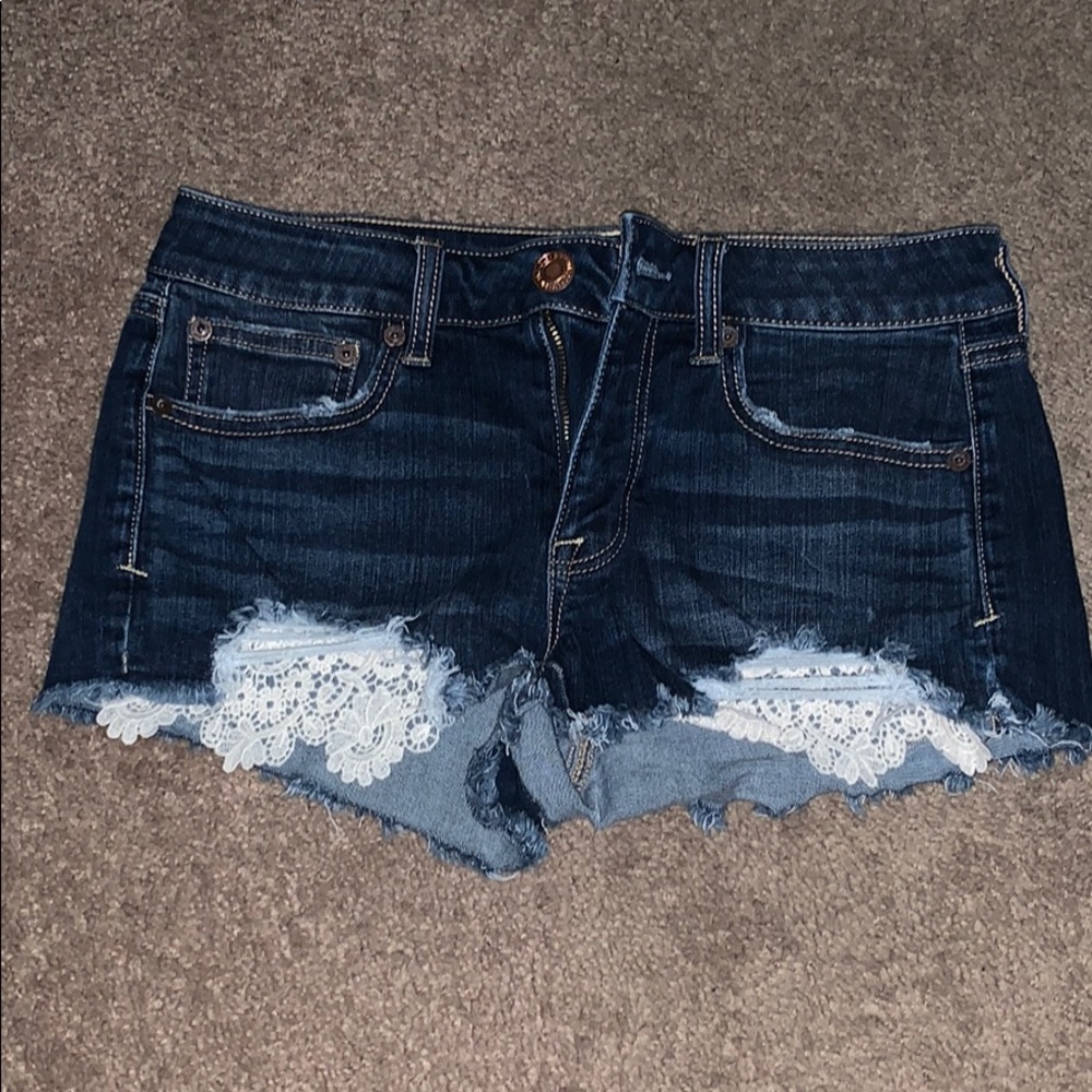 DENIM SHORTS